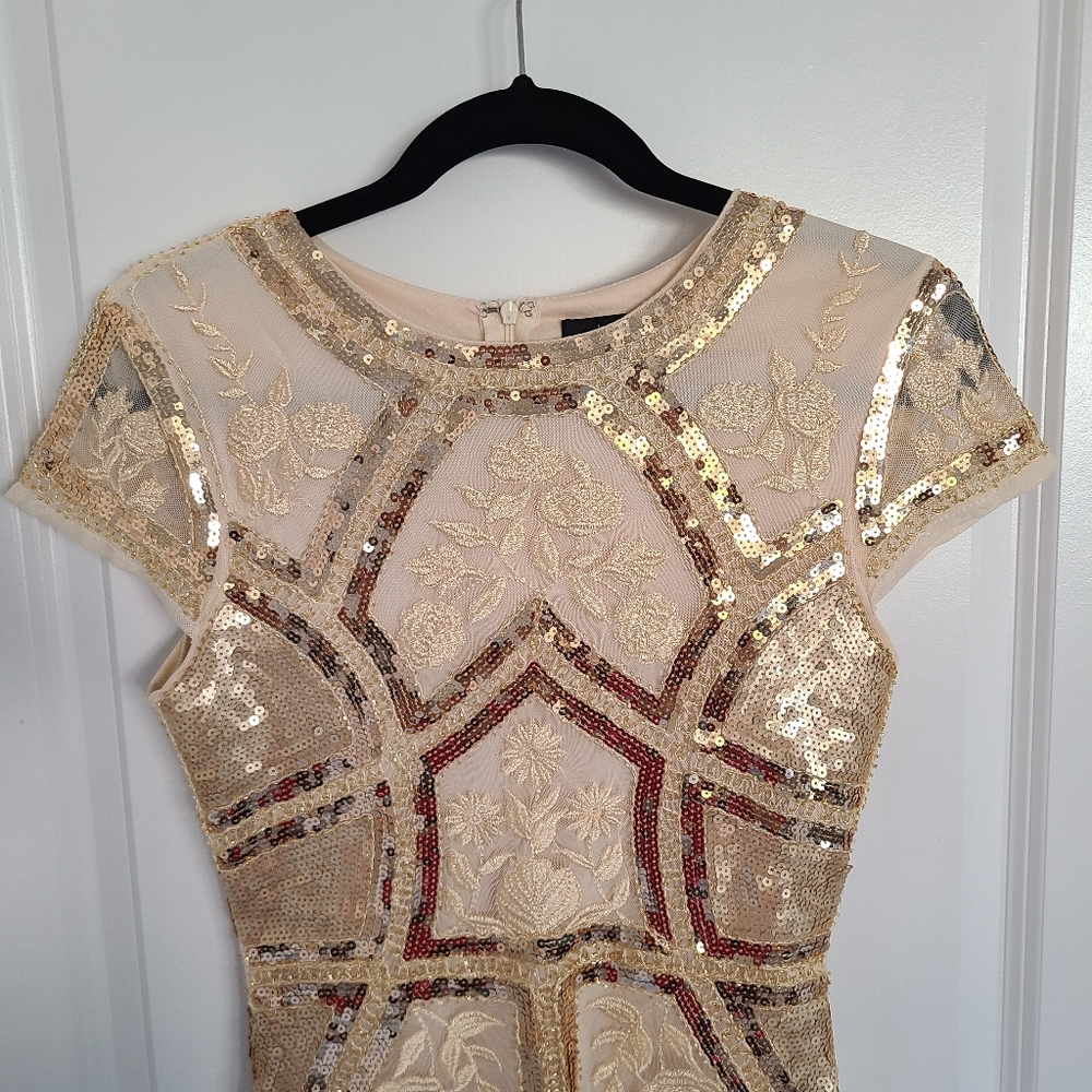 Lulus - Spread Your Shine Gold Sequin Embroidered Bodycon Dress, Small - Picture 6 of 13